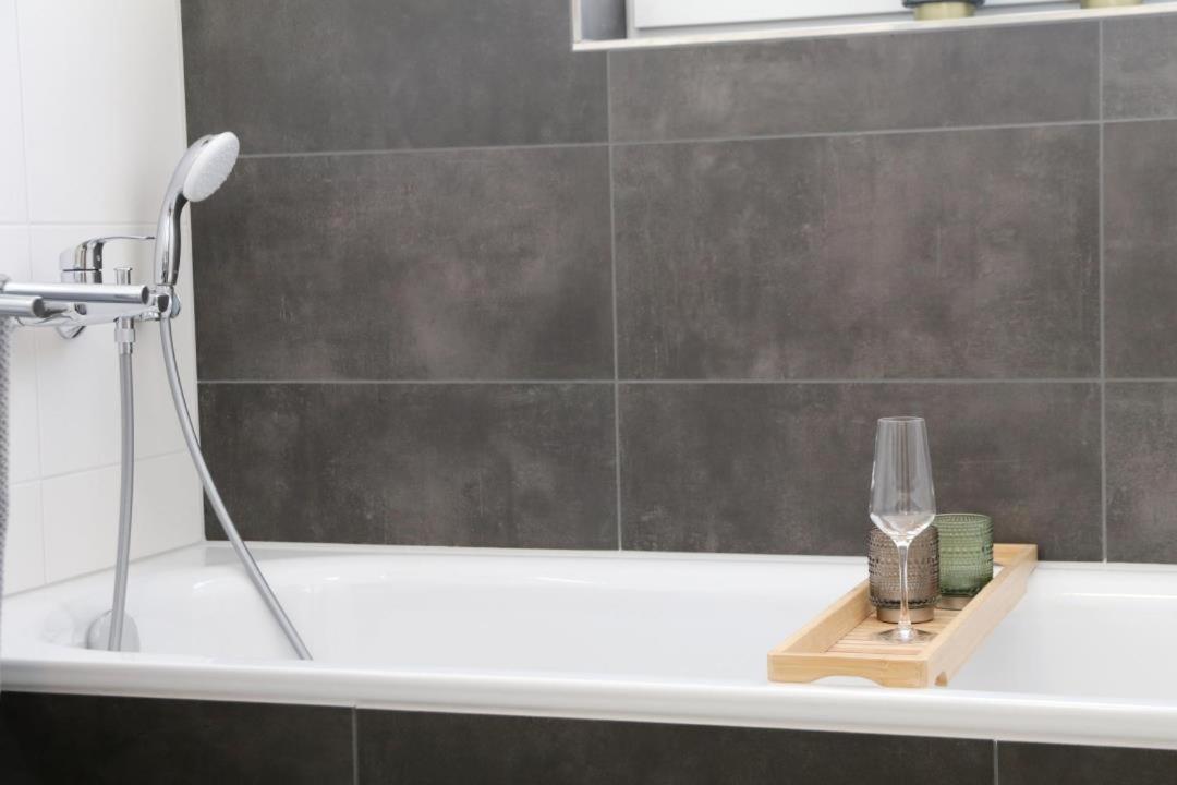 Diemelblick Acht - Ferienhaus Fuer 6 Personen Mit Sauna, Garten Und Dachterrasse Mit Panoramablick Heringhausen المظهر الخارجي الصورة